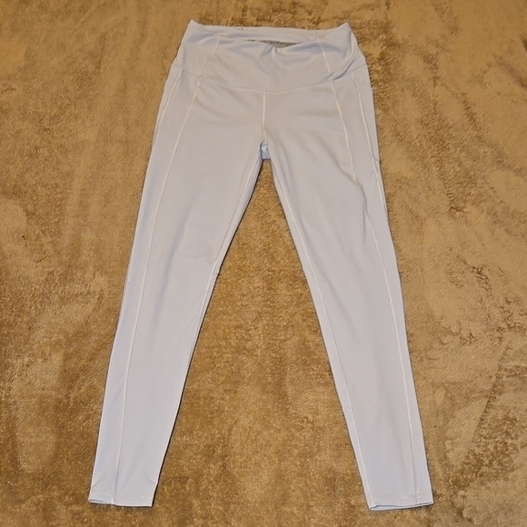 🦋Victoria's Secret Light Gray Knockout Full Length Leggings Size Medium - Picture 1 of 4